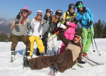 Gaudimacher beim Sonnenskilauf in Dachstein West